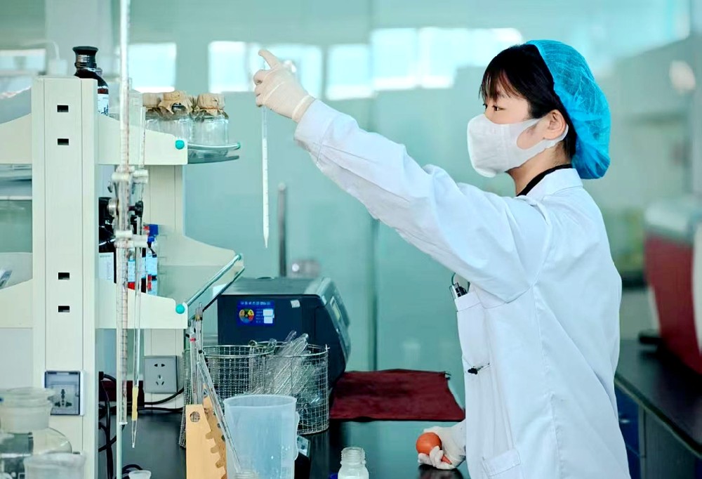 以專業(yè)守護品質(zhì)，以熱愛踐行擔當